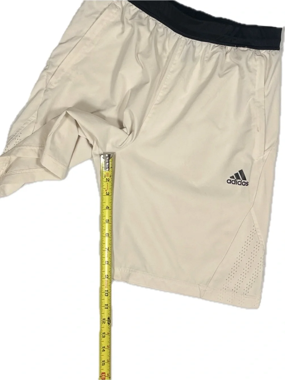 Adidas Axis Knit 3.0 cream black lightweight athletic fit shorts men's‎ medium